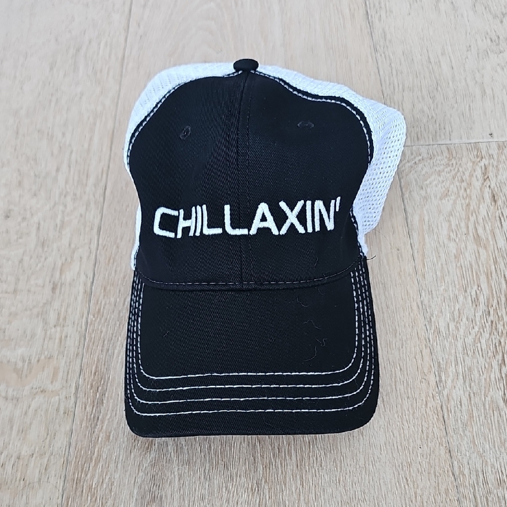NWOT Chillaxin' Trucker Hat